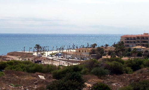 Playa Flamenca promenade