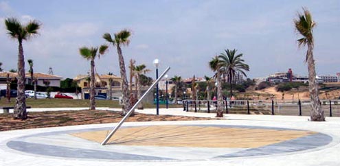 Playa Flamenca promenade